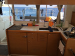 Lagoon 421