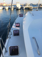 Lagoon 421