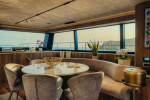 Moon Yacht 65 